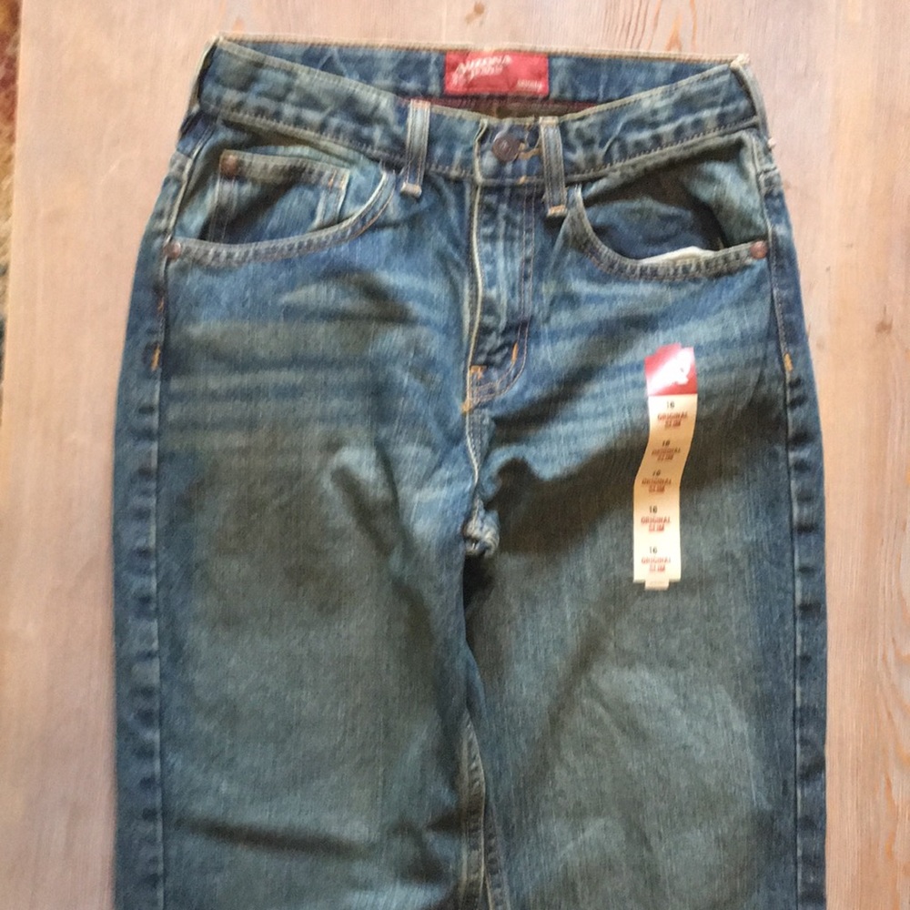 Arizona Slim Fit Jeans